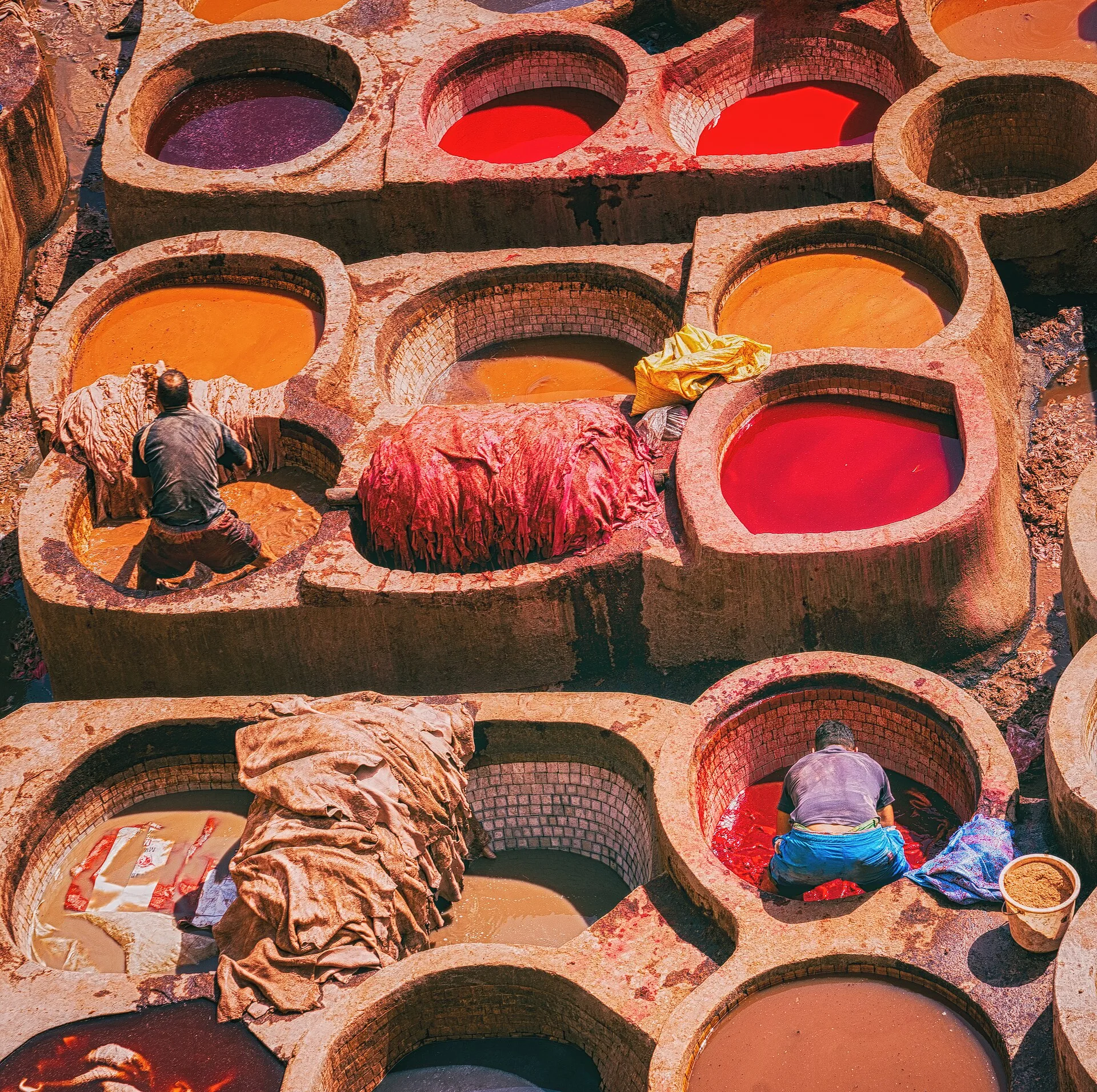 Les tanneries Chouara : un spectacle haut en couleurs
